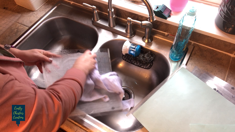 cleaning mat with dish soap